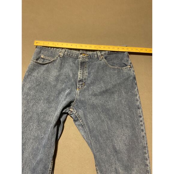 Wrangler Relaxed Fit Jeans 38x32 Made in Mexico 100% Cotton Denim - Picture 3 of 6
